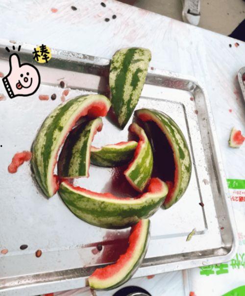 西江摄影吃瓜,捕捉瓜田里的光影瞬间