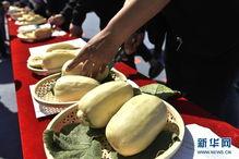 青州银瓜吃瓜比赛,谁将称霸瓜王宝座？