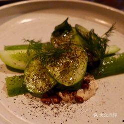 夏日吃瓜美食视频,瓜果飘香——解锁夏日吃瓜美食新体验