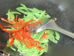 蛇瓜怎么炒着吃,家常美味新选择