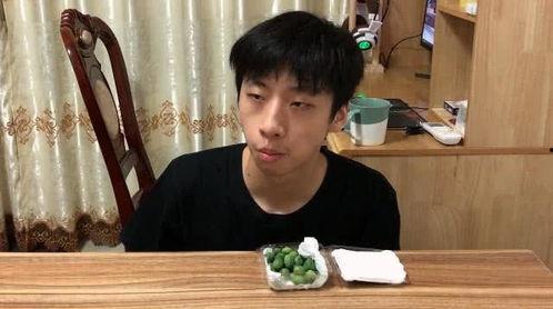 王大山吃拇指瓜,王大山与拇指瓜的奇妙邂逅