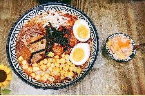 吃瓜探店美食附近,吃瓜探店美食攻略