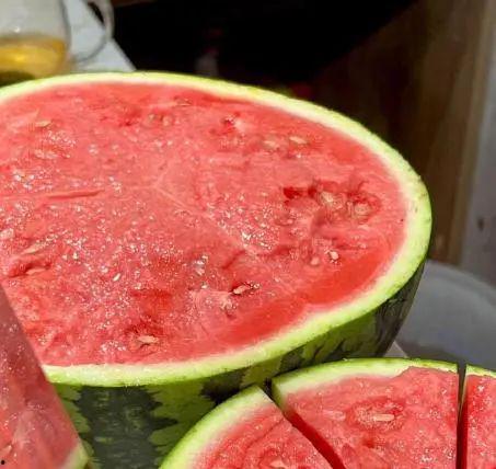 不甜的瓜硬吃,不甜瓜的硬核食验之旅