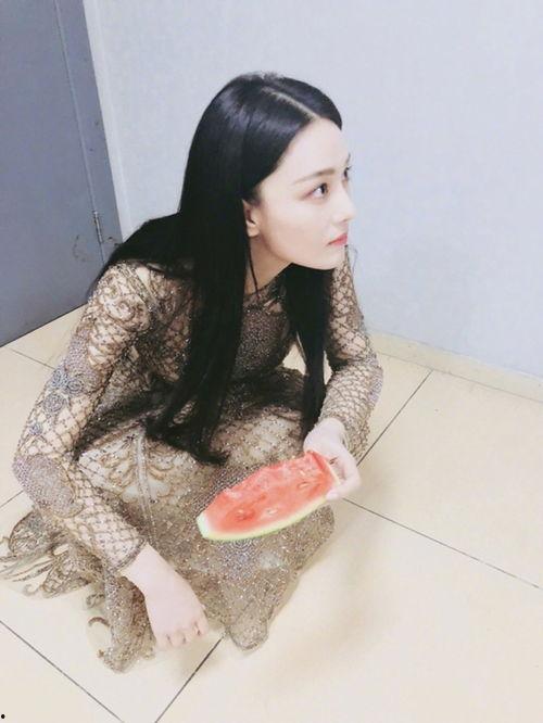 袁婷婷吃瓜,揭秘娱乐圈幕后故事