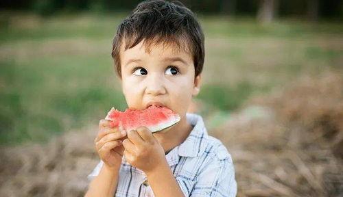 吃瓜的人适合的歌,专为吃瓜群众量身定制的歌曲盛宴