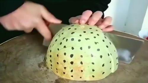 客户给瓜吃,共享甜蜜时光——客户赠瓜感恩记