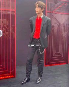 陈飞宇吃瓜视频,揭秘娱乐圈幕后故事