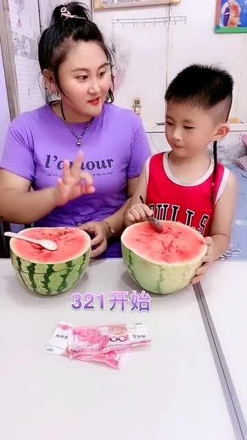 小妈咪吃瓜,揭秘娱乐圈幕后真相